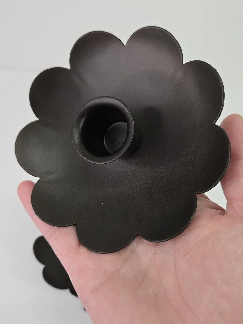 PartyLite Black Metal Scallop Flower Taper Candle Holders Creative Capers Set 2